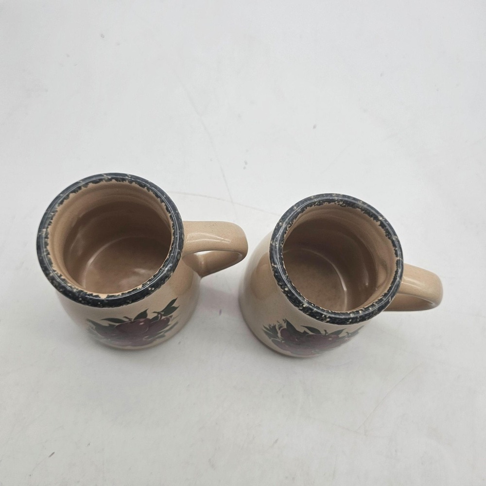 Home & Garden Party Ltd Apple Stoneware Coffee Mugs Set Of 2 Beige Country 2004 - Picture 2 of 6